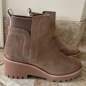 Dolce Vita Huey Boot olive suede 7.5